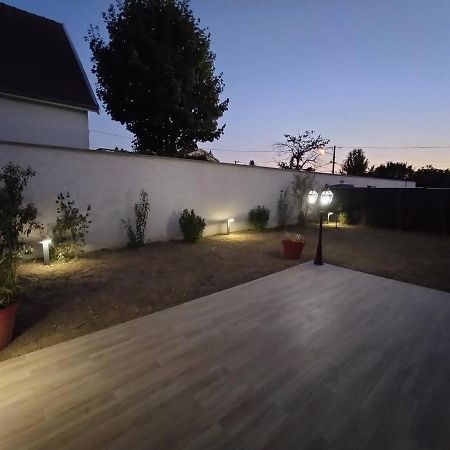 Logement Cosy Neuf Avec Jardin Mions Eksteriør billede